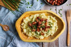 Bryndzové halušky - dumplings with sheep cheese and fried bacon
